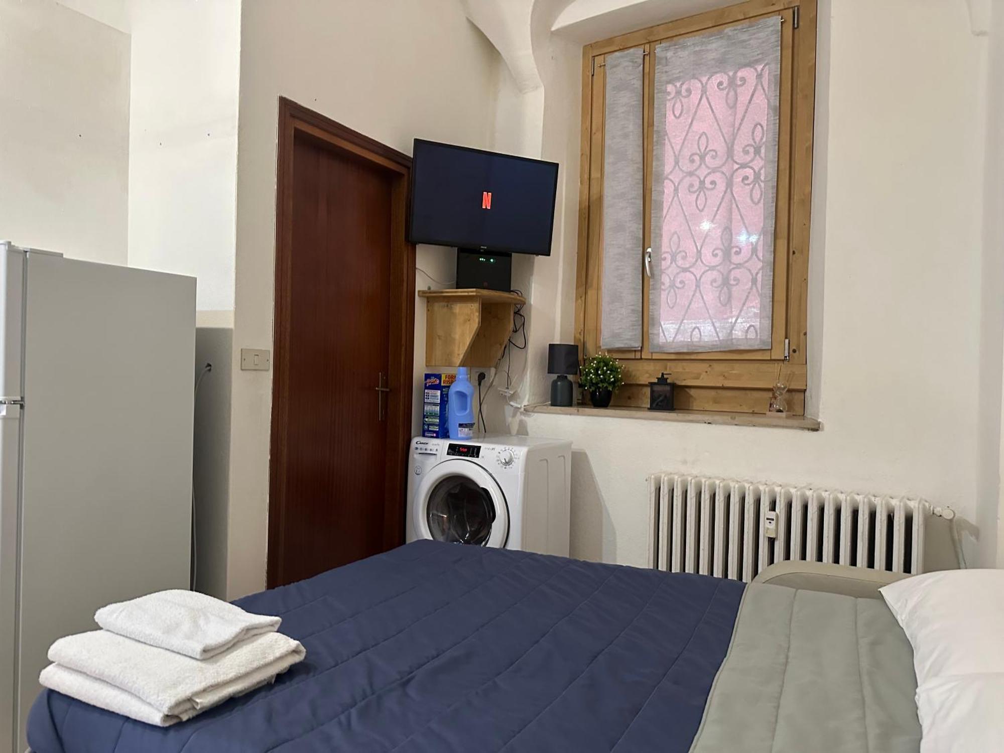Flat In City Centre Tirano - 10 Minutes From Bernina Express Apartment Exterior photo